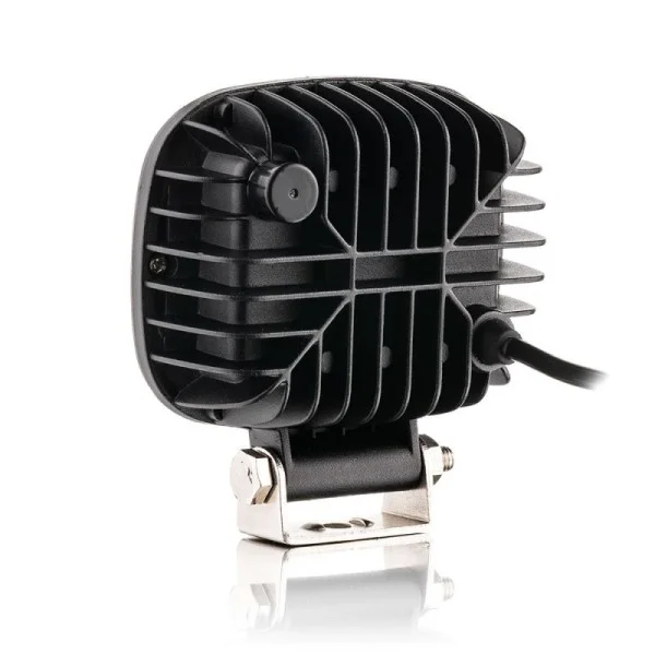 Фара світлодіодна Leader PREMIUM 10-60V, 45W (3x15W), 4000Lm W/W