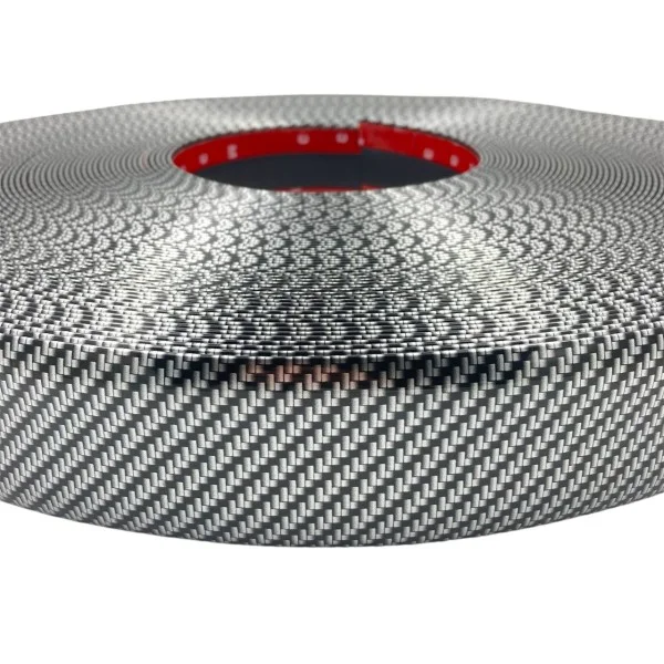 Молдинг резиновый 5см универсальный Carbon (1м)